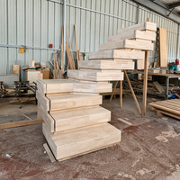Escalier intérieur empilé en bois, structure flottante avec marches en bois massif pour villas, directement de l'usine