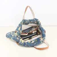 Sac fourre-tout décontracté en jean pour femme, avec poignées en cuir, chaîne en cuivre bronze, cordon de serrage et effet marbré délavé, vente en gros