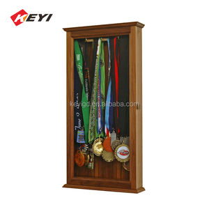 Exhibidor de Medallas de Madera, Soporte para Medallas, Caja de Exhibición, Soporte de Pared Resistente, Exhibición para Más de 30 Medallas, Fácil de Instalar - Product Image 1