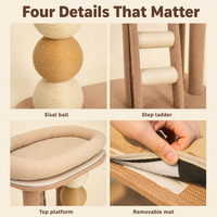 Arbre à chat compact en sisal avec échelle, lit intégré et griffoir, idéal pour chats d'intérieur