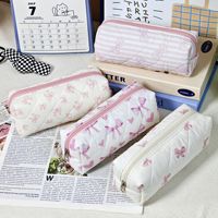 Tas Makeup Katun Quilted Gaya Korea dengan Logo Custom, Motif Ceri Stroberi, Tempat Pensil, Pouch Perlengkapan Mandi untuk Wanita dan Remaja Putri