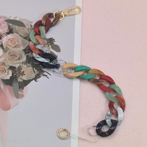 カラフルなアクリルチェーンストラップゴールドフック付きハンドバッグ用おしゃれなDIYバッグアクセサリー財布交換用複数シェード - Product Image 4