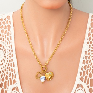 Collar Hecho a Mano para Mujer, Estilo INS, Chapado en Oro de 18K, Acero Inoxidable, Colgante de Perla con Forma de Corazón, Cadena de Eslabones Geométricos, Joyería DIY de Nicho - Product Image 4