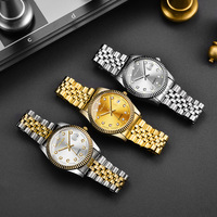 Montre Couple de Luxe en Or Diamantée en Gros, Nouveau Design Tendance à Quartz pour Femme et Homme