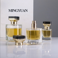 Bouteille de parfum en verre carrée exquise de 30ml 50ml 100ml avec pailles de pulvérisateur de parfum invisibles