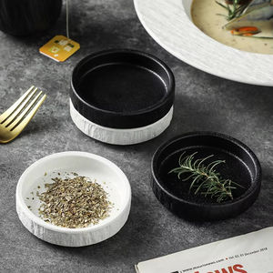 Vente en gros d'assiettes rondes en céramique, ensemble de plats à <span class=keywords><strong>sauce</strong></span> Texture de roche, plat de service de restaurant <span class=keywords><strong>pour</strong></span> ajouter de l'apéritif Banchan et sauces - Product Image 1