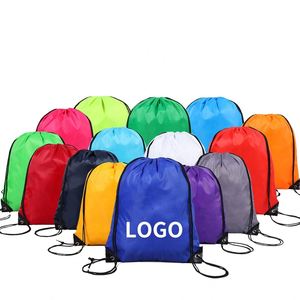 Sacs de sport portables à cordon de serrage en polyester de couleur unie, vente en gros à bas prix - Product Image 3