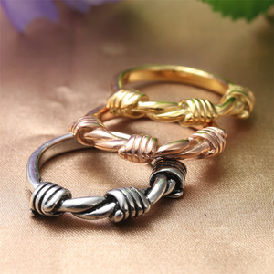Bague en acier titane pour homme, style rétro punk, design tressé, bijou cadeau 280691 - Product Image 4