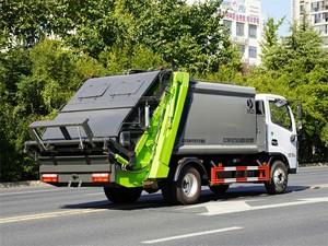 รถบรรทุกอัดขยะขนาดกะทัดรัดตงเฟิง 4x2 รุ่นขายดีที่สุด สำหรับการเก็บขยะในเมือง - Product Image 5