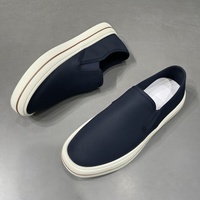 Nouvelles Chaussures d'été en toile respirantes et légères antidérapantes pour hommes, style européen 2026, pour jeunes, à enfiler, pour la marche