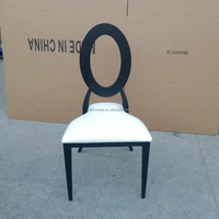Chaise de banquet d'hôtel personnalisée, nouvelle, avec cadre en acier inoxydable noir et siège en cuir PU blanc