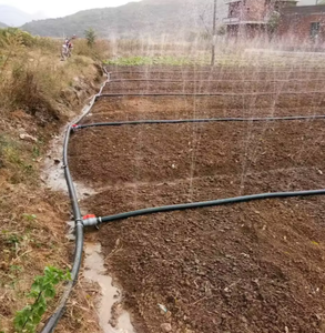 Durevole nastro a goccia in PE da fattoria biologica per irrigazione da giardino efficiente dal punto di vista idrico e resistente alle intemperie consente di risparmiare acqua 33% - Product Image 6