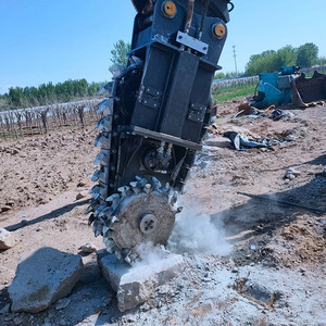 Accessoire de pelleuse à chaîne LK 09 pour travaux miniers sur roche et sols glacés - Product Image 3