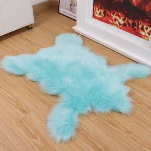 Alfombra nórdica irregular de imitación de lana australiana, con forma novedosa, lavable a máquina, antideslizante, para sofá y sala de estar. - Product Image 2