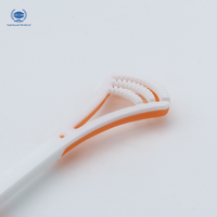 Grattoir et brosse à langue en plastique multicolores, facile à transporter, pour le nettoyage buccal, élimine le revêtement de la langue et l'odeur de la bouche