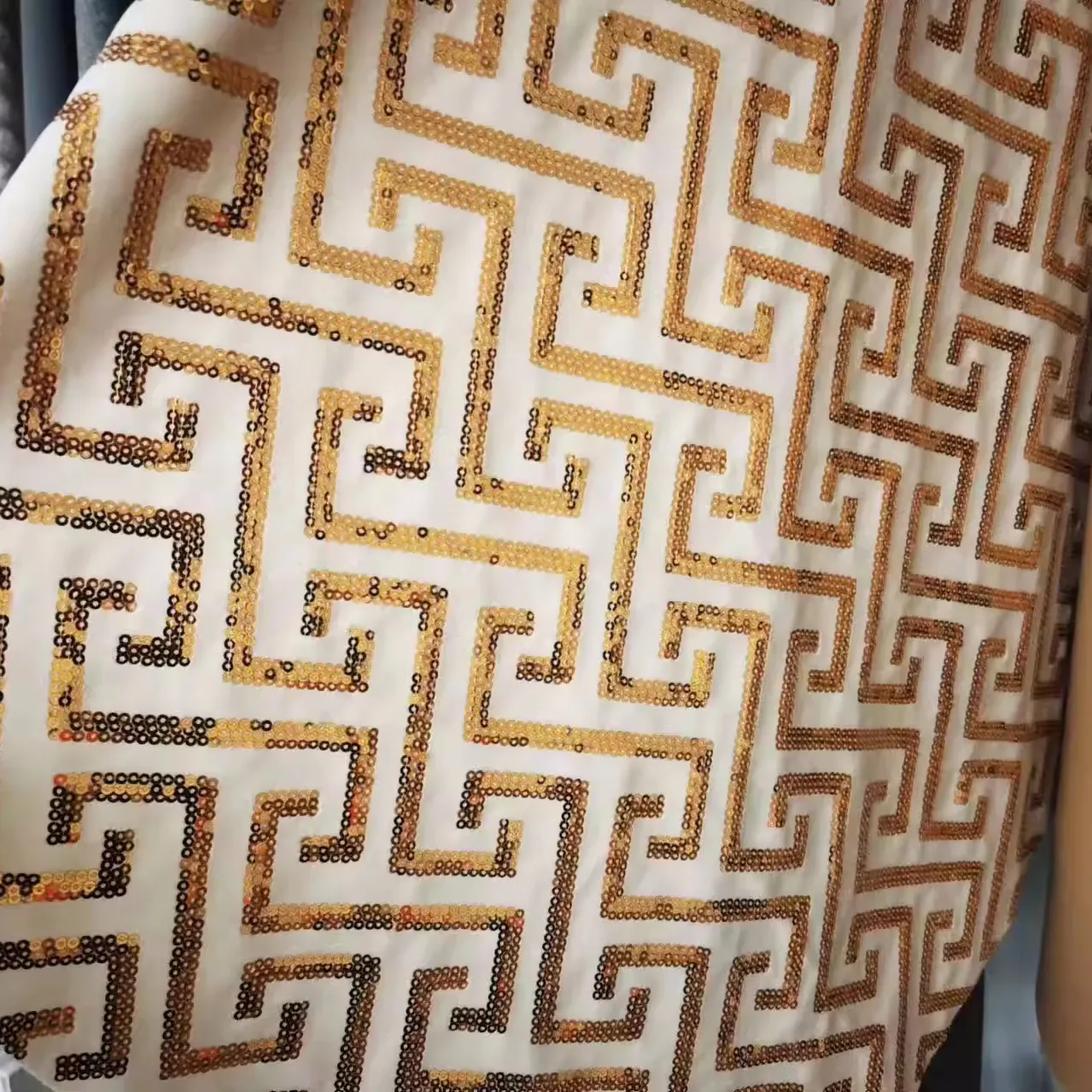 Tela de gamuza de terciopelo holandés, nuevo diseño de superficie plegable para sofá, patrón liso denso grueso para cortinas