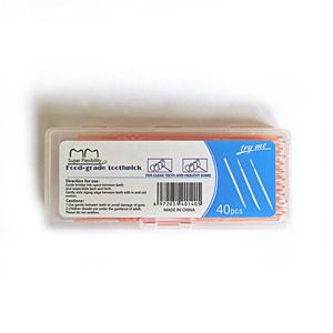 Raccoglitori interdentali riutilizzabili in plastica portatile con spazzolino ad angolo stuzzicadenti stampati personalizzati a basso prezzo campione gratuito usa e getta - Product Image 1