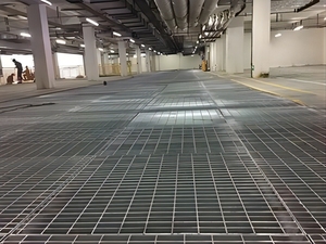 도매 강철 격자 가격 헤비 듀티 차도 플랫폼 산책로 바닥 아연 도금 강철 막대 격자 - Product Image 3