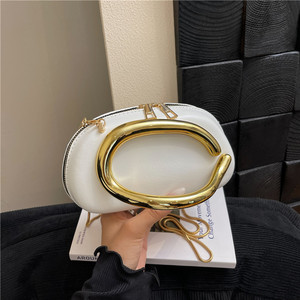 High Quality 2026 New European American Fashion Women's Small Square Chain Crossbody Shoulder <b>Bag</b> Personalized Evening <b>Bags</b> - Product Image 4