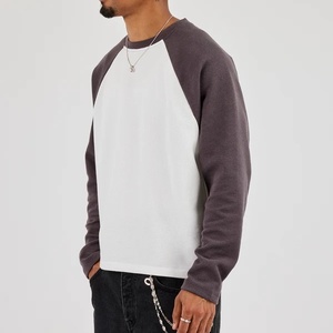 Camiseta de manga larga raglán de punto gofrado para hombre, cuello redondo, bloques de color, estilo casual holgado, personalizada - Product Image 2