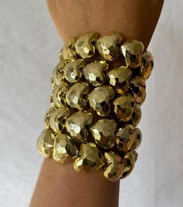 سوار حريمي من الأكريليك مكتنز كبير ، مجوهرات عصرية من Kaimei ، سوار ذهبي ثلاثي الشكل على شكل قلب هندسي CCB - Product Image 4