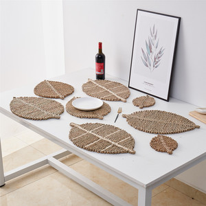 Hand-woven Thickened Placemat Creative Home Kitchen Decoration Mat Cattail Leaf Pad Papyrus Leaf Placemats Woven <strong>Table</strong> <strong>Coasters</strong> - Product Image 1