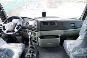 Camion <span class=keywords><strong>tracteur</strong></span> SINOTRUK HOWO 6x4 d'occasion <span class=keywords><strong>de</strong></span> haute qualité, 371 CV, conduite à gauche, poids lourd, en excellent état, à vendre - Product Image 6