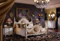 Lit à baldaquin classique américain en bois sculpté, rustique, fait main, avec tête de lit rembourrée en bois et tissu, pour loft