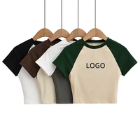 Kaos Crop Top Wanita Desain Sederhana Bordir Verdant Strokes Grosir, Bahan Katun, Kerah Bulat, Polos, Tanpa Motif
