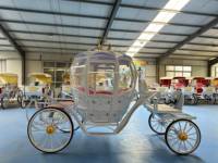 Chariot de décoration électrique artisanal en forme de citrouille féerique pour extérieur, idéal pour les événements et les expositions photo