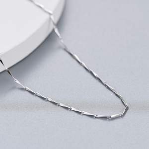 Gifts from Mom to Bride: Thoughtful, Meaningful & Budget-Friendly Ideas