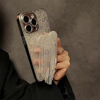Coque de téléphone anti-chute de luxe haut de gamme avec cadre en forme de cœur et perles incrustées pour iPhone 17, 16, Promax