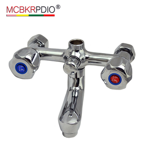 MCBKRPDIO doppio manico a parete in ottone bagno <span class=keywords><strong>doccia</strong></span> rubinetto cromato lucido acqua calda fredda miscelatore per vasca da bagno <span class=keywords><strong>doccia</strong></span> per alberghi - Product Image 1
