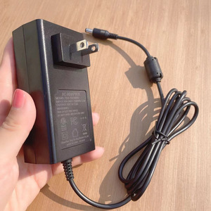Customized TDX190300 19V 3A <b>power</b> <b>adapter</b>, <b>US</b> standard safety certified, projector with multiple international certifications. - Product Image 1