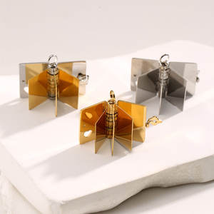 Colgantes y dijes de moda de acero inoxidable 316L chapados en oro PVD de 14K y 18K personalizados DIY, dije de libro para pulsera para la fabricación de joyas - Product Image 3