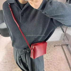 Bolso de hombro cuadrado de cuero a la moda para <span class=keywords><strong>mujer</strong></span>, diseño suave y duradero, bolsos de lujo personalizados para uso diario, bolsos para <span class=keywords><strong>mujer</strong></span> - Product Image 1