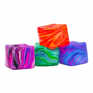Jouets sensoriels flocon de neige de Noël, balles sensorielles à presser, jouets moelleux en forme de cube de glace, cube anti-stress carré pour soulager le stress - Product Image 6