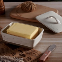Nouvelle Pâtéière Créative en Céramique Rétro avec Couvercle et Récipient Carré pour Crème, Idéale pour le Stockage du Beurre de Style Occidental à Domicile