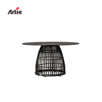 Artie Mobilier de jardin moderne Table basse de patio Meubles de jardin en osier PE tissé à la main Table ronde de salle à manger d'extérieur