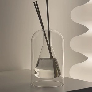 Bottiglia Vuota in Vetro per Aromaterapia Senza Fiamma, Diffusore di Fragranze Premium per Oli Essenziali con Bastoncini in Rattan - Product Image 4