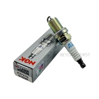 Pas de fausses pièces de rechange automatiques bon marché NGK Bujia 91039-IFR7X7G pour Aston Martin DB7 cabriolet PEUGEOT 405 I PORSCHE911 cabriolet