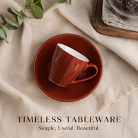 Tasse et soucoupe à expresso en céramique émaillée moderne avec logo personnalisé pour service de barista en café, programmes de marque privée pour la vente en gros mondiale