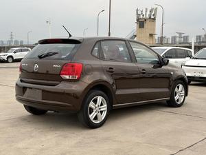 <span class=keywords><strong>Volkswagen</strong></span> <span class=keywords><strong>Polo</strong></span> 1.4L Hatchback Usata con Guida a Sinistra, Cambio Automatico, Sedili in Pelle, Telecamera Posteriore, Pneumatici R15 - Vendita all'Ingrosso - Product Image 2
