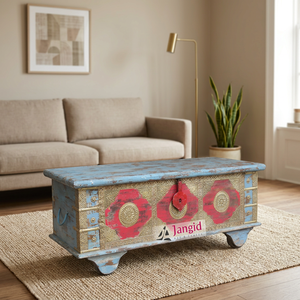 Cajas y Contenedores de Almacenamiento de Madera Antiguos Pintados al Estilo Bohemio, Caja Baúl con Detalles en Latón Hechos a Mano y Tapa Rectangular para Sala de Estar o Dormitorio - Product Image 4