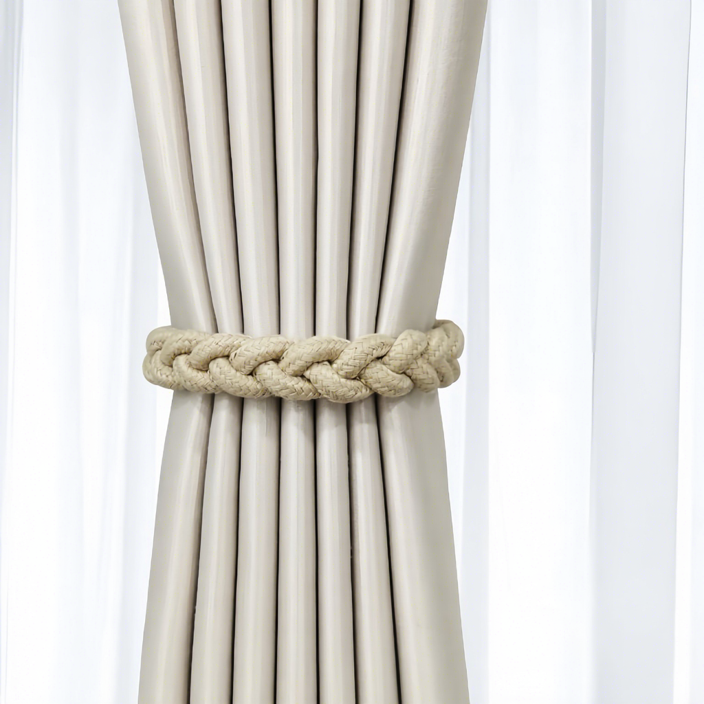 Braids light khakis