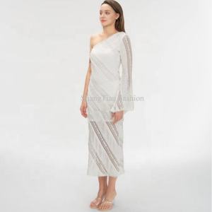 Robe moulante sexy pour femme, style Y2K, en crochet tricoté, à découpes et dos nu, pour le printemps et l'été, idéale pour la plage - Product Image 5