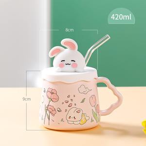 Mug en céramique de 420 ml avec couvercle en silicone mignon en forme de lapin, réutilisable et sans danger pour les aliments, gobelet à pousser-tirer pour boissons chaudes/froides - Product Image 6