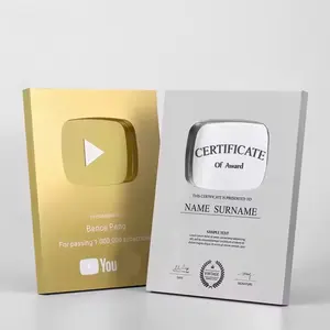 2024 placas de nombre personalizadas oro plata cuenta de YouTube escudo Premium medalla de trofeo de honor Placa de YouTube dorada botón de reproducción premio