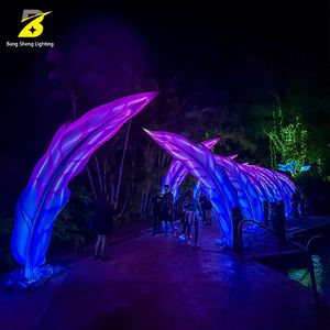 Installation d'éclairage LED en forme <span class=keywords><strong>de</strong></span> plume IP67 - Décoration extérieure étanche pour parcs et événements festifs - Product Image 4