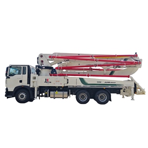 Camión de Maquinaria de Construcción JIUHE, Camión Bomba de Hormigón de 30m 38m, Camión Bomba de Hormigón para Cemento de Pared - Product Image 1